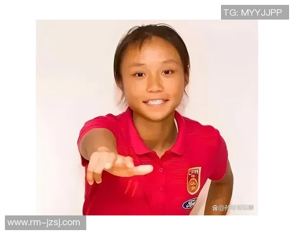 中国足球明星的泪水背后那些感人故事与不为人知的奋斗历程